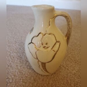 Vintage MCM 22k Gold Hand Painted 5" Tall Pottery Jug w Handle Flower Bud Vase